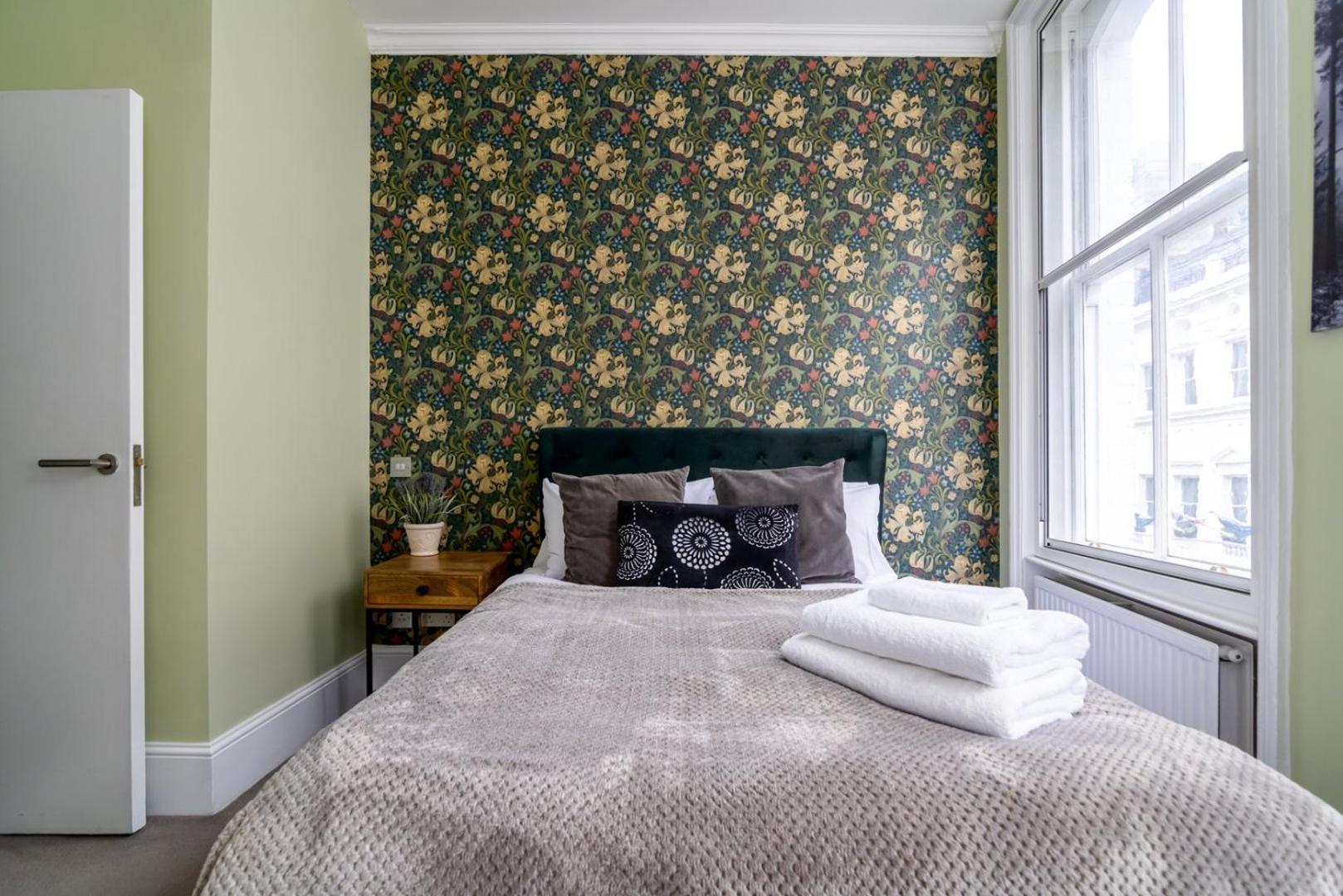 Ferienwohnung Guestready - Stunning Covent Garden 2Br Duplex London Exterior foto